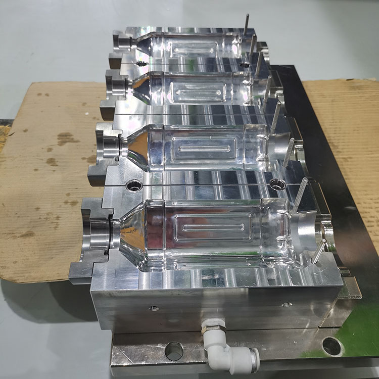 Mould of bottle blowing machine(图3)